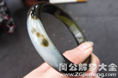 梦见手镯丢了 梦见手镯丢了