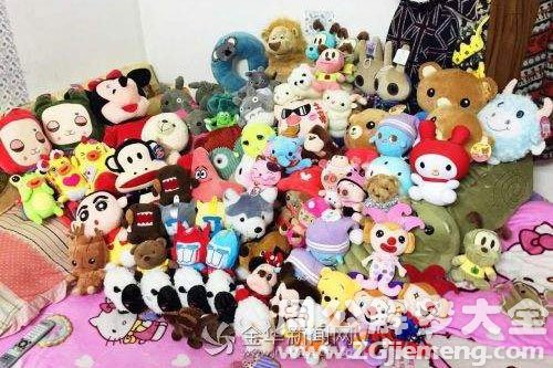 很多娃娃 很多娃娃