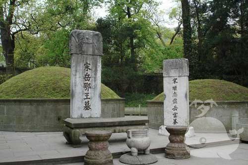 梦见移坟墓 梦见移坟墓