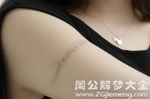 手臂脱皮 手臂脱皮