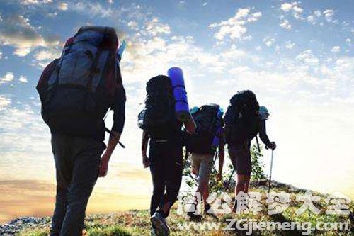 在山里走 在山里走