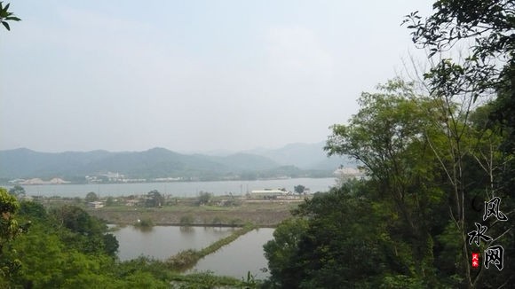 也说说首富李嘉诚祖坟阴宅风水-4.jpg 也说说首富李嘉诚祖坟阴宅风水-4.jpg