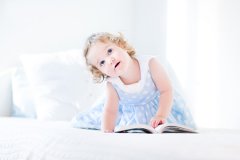 属猪女宝宝起名大全