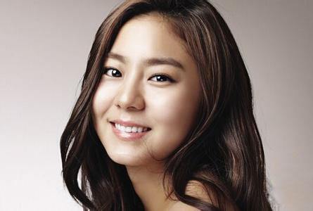 易被富男相中的女面相 易被富男相中的女面相